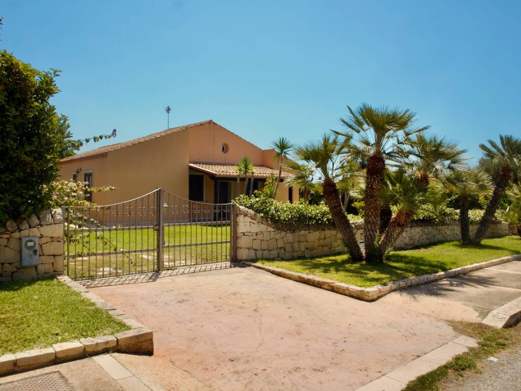 Villa a Scicli in Viale Enzo Ferrari - Foto 3