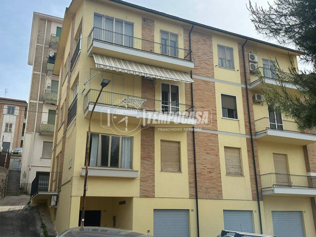 Appartamento a Fermo in Via medaglie d'oro 126 - Foto 4