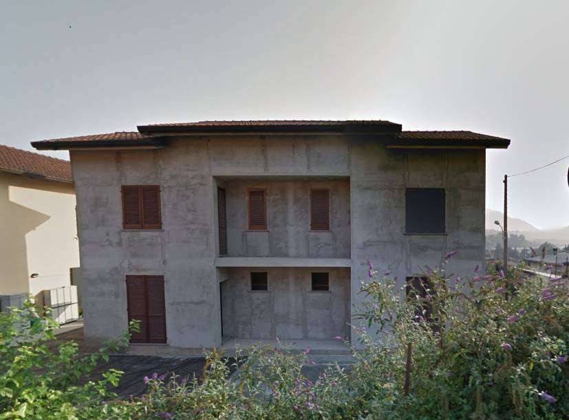 Villa a Brivio in Via Pellegrina, 1 - Foto 2