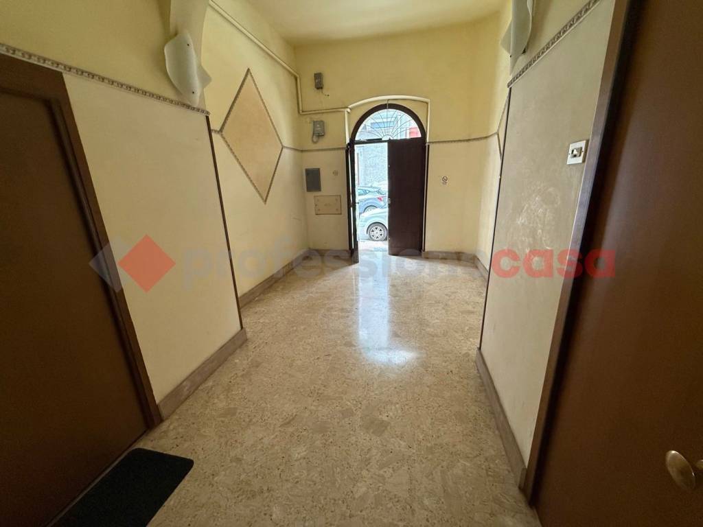 Appartamento a Taranto in via Otranto, 31 - Foto 2
