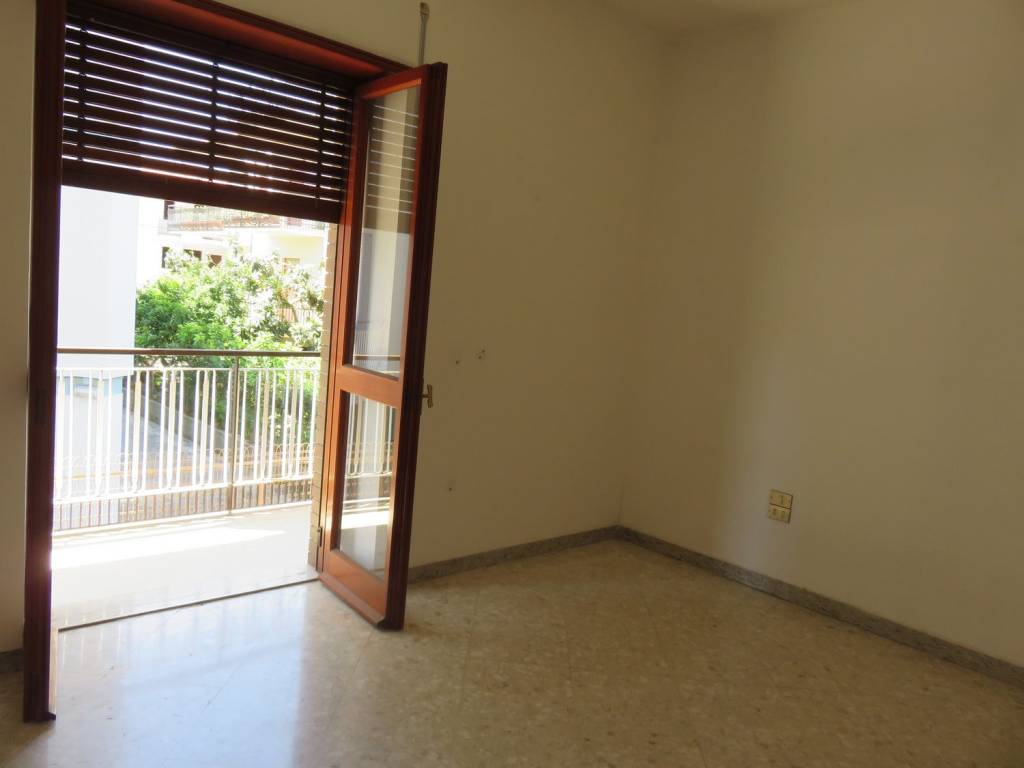 Appartamento a Fondi in Via Arnale Rosso - Foto 2