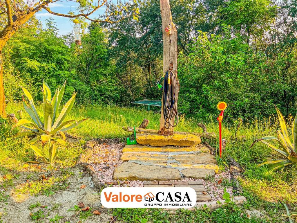 Casa indipendente a Visone in Regione Catanzo - Foto 5