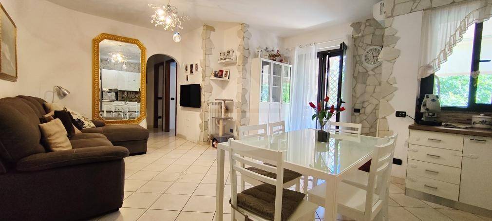 Appartamento a Pizzo in Via Pesago - Foto 2