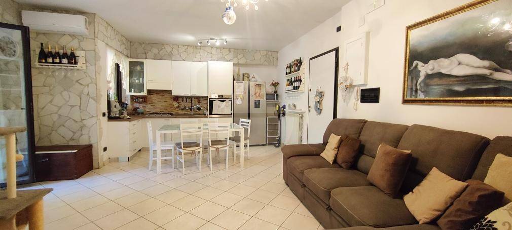 Appartamento a Pizzo in Via Pesago - Foto 3