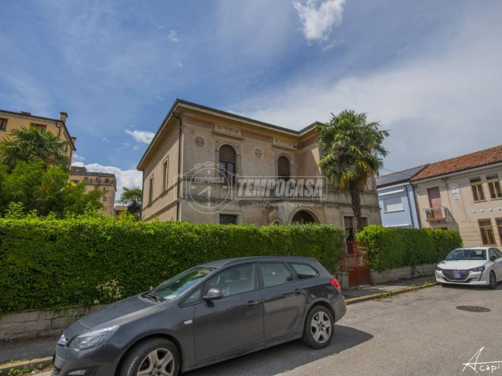 Villa a Rovigo in Via Remigio Piva 12 - Foto 2