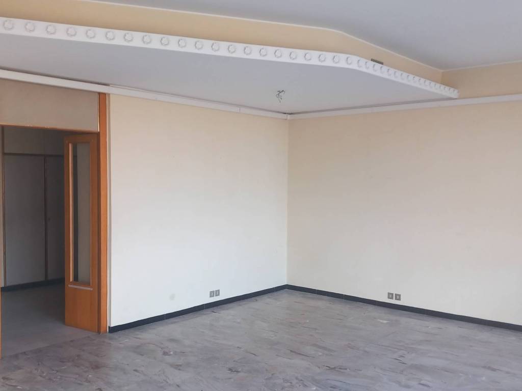 Appartamento a Cremona in Galleria del Corso - Foto 4