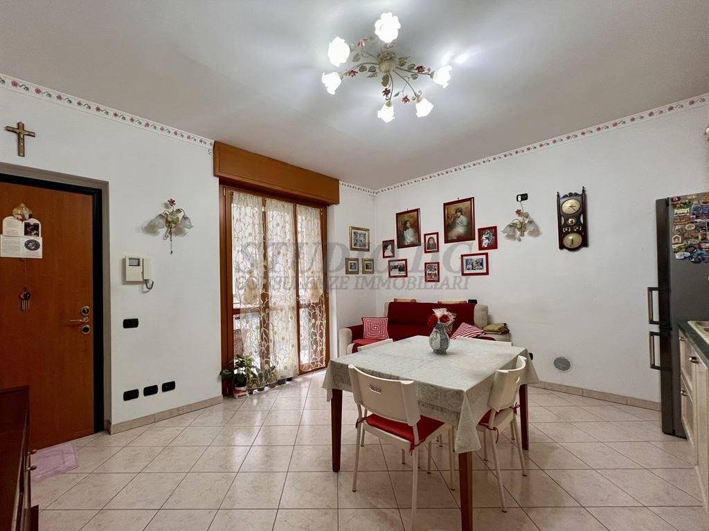 Appartamento a Limbiate - Foto 2