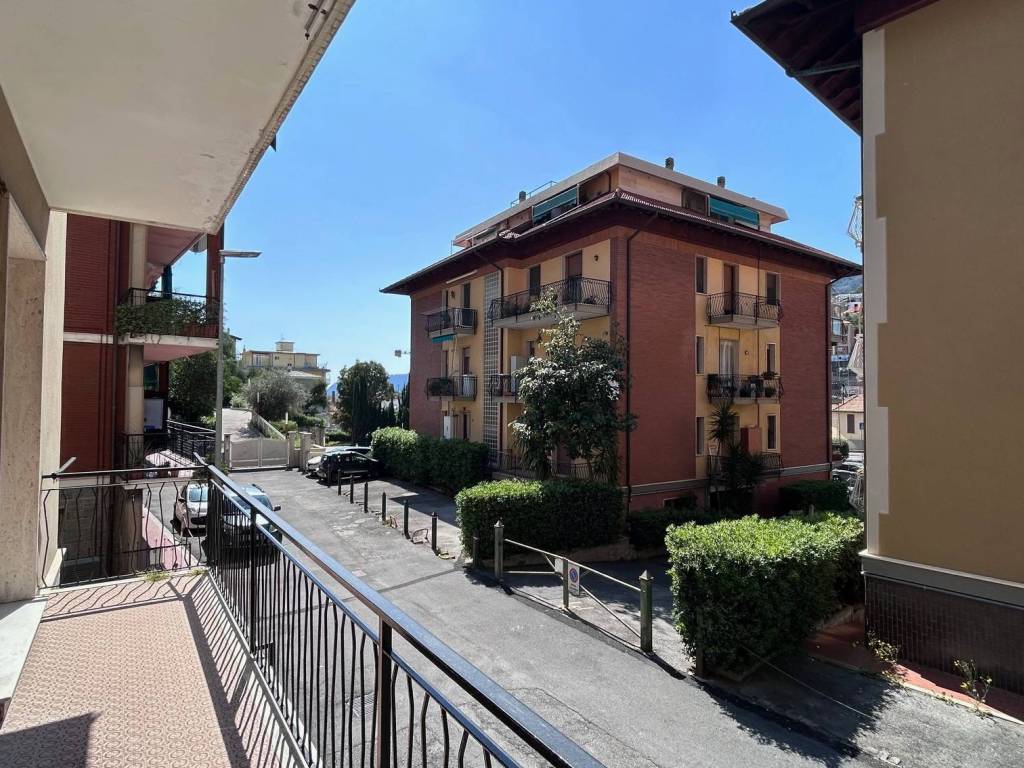 Appartamento a Alassio in Via Candido Bavera, 25 - Foto 5