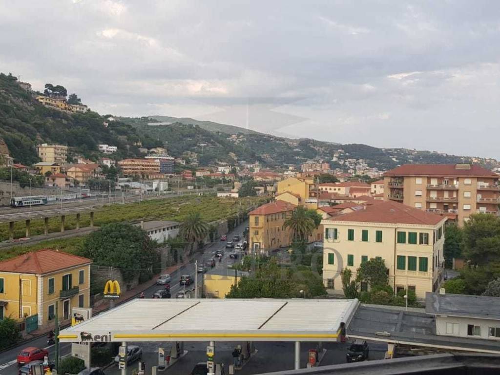 Appartamento a Ventimiglia in Corso Genova, 82 - Foto 2