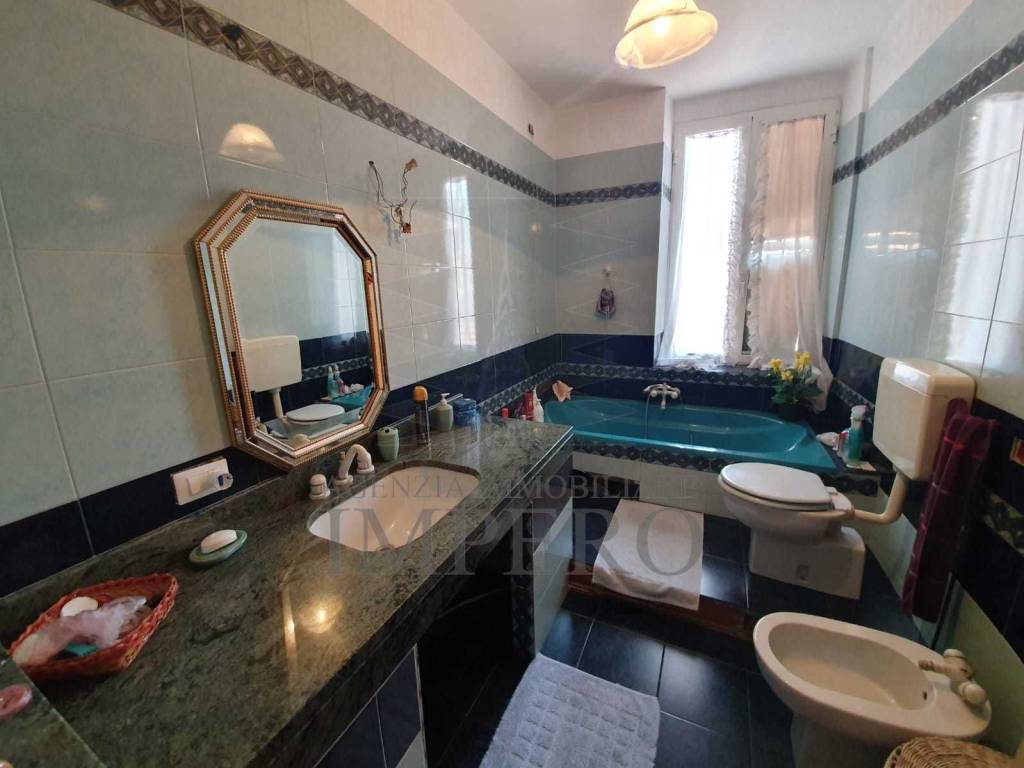 Appartamento a Ventimiglia in Via Cavour, 65 - Foto 5