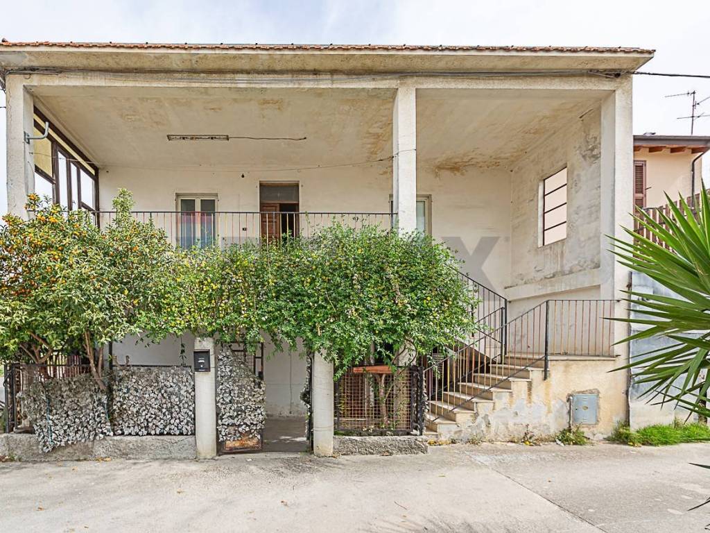 Casa indipendente a Miglianico in c.da Piane San Pantaleone, 175 - Foto 3