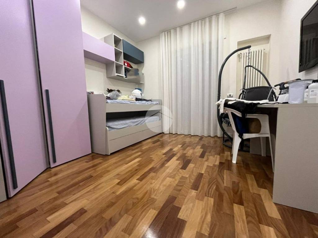 Appartamento a Napoli in Via san donato, 86 - Foto 5