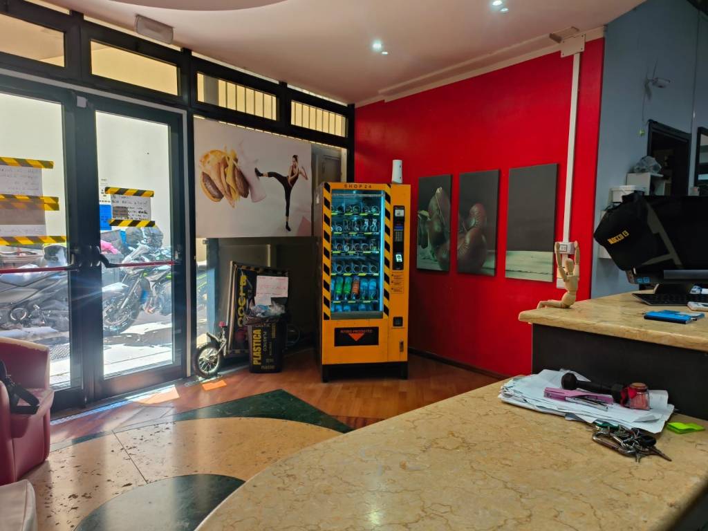 Immobile a Cagliari in Via Sant'Anania, 7 - Foto 3