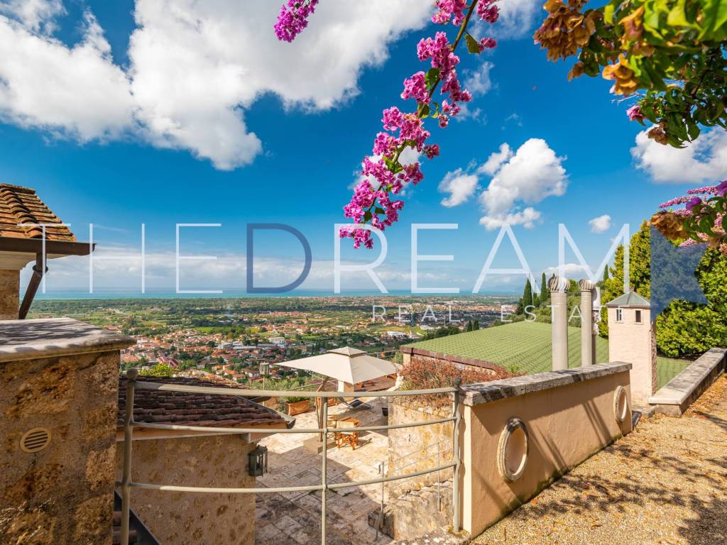 Villa a Pietrasanta in Via Capezzano, 45 - Foto 4