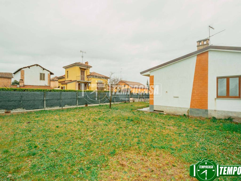 Villa a Voghera in Via Angelo Cignoli - Foto 2