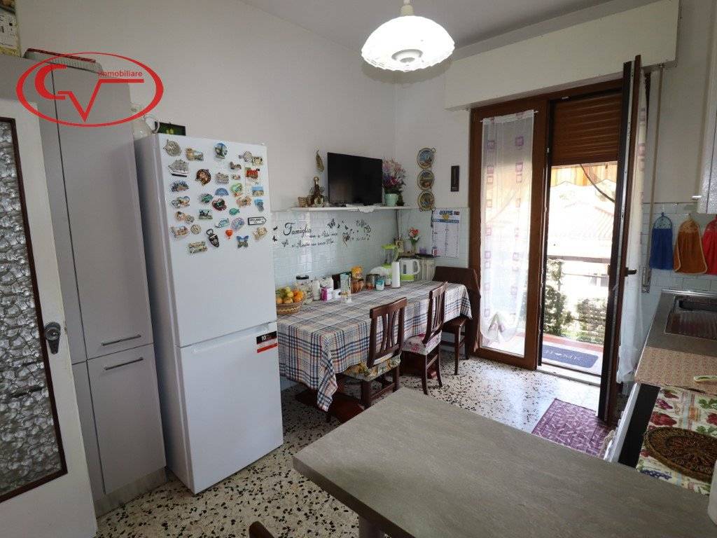 Appartamento a Montevarchi in Via Mincio - Foto 2