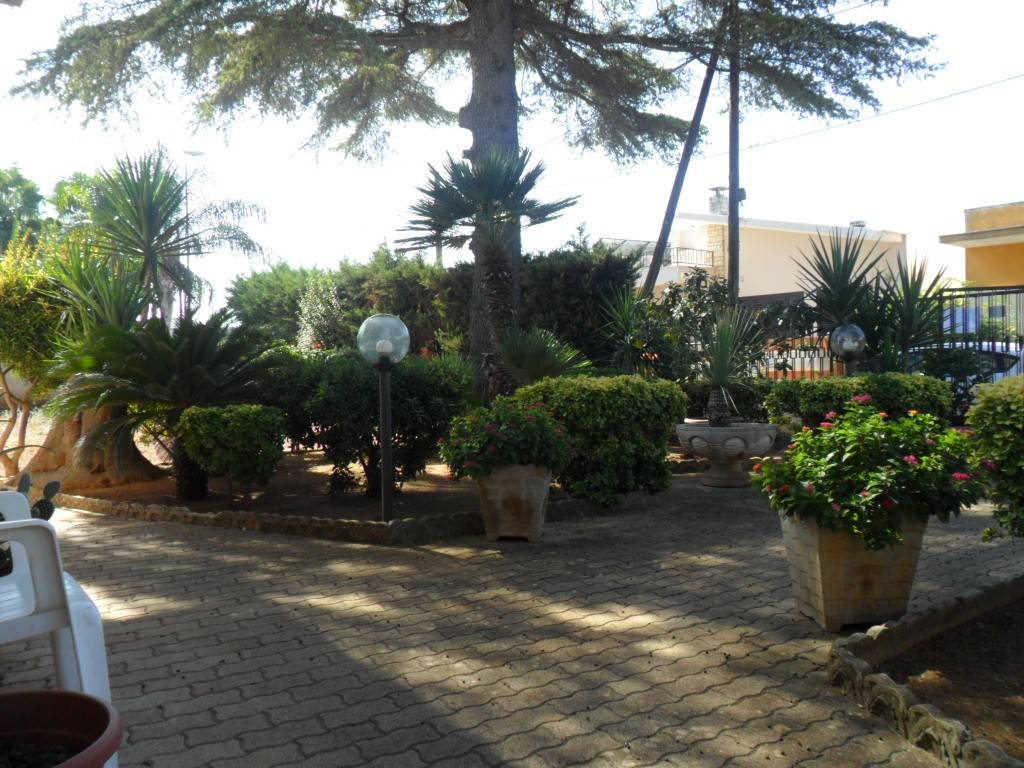 Villa a Taurisano in Via Nostri Caduti, 44 - Foto 2