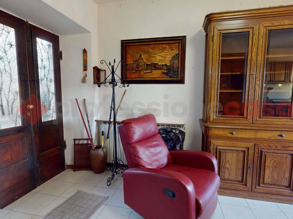 Casa indipendente a Coreglia antelminelli in Via Davide Camilli, Ghivizzano , 70 - Foto 4