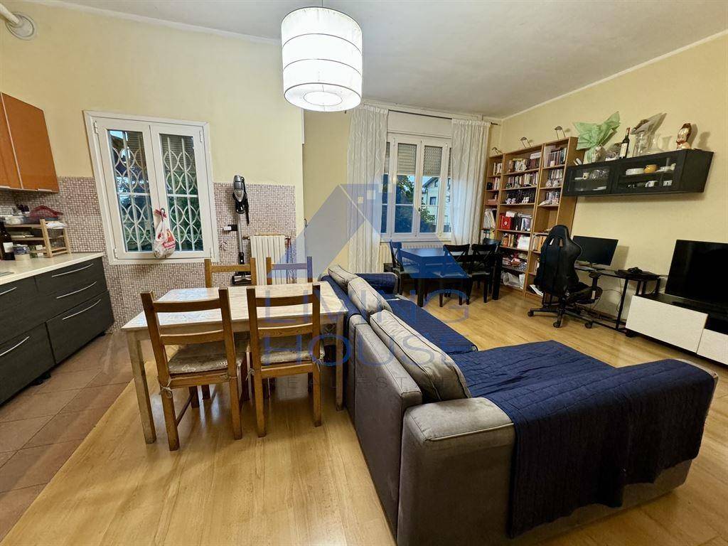 Appartamento a Casatenovo in Via Elisa Vismara, 22 - Foto 2