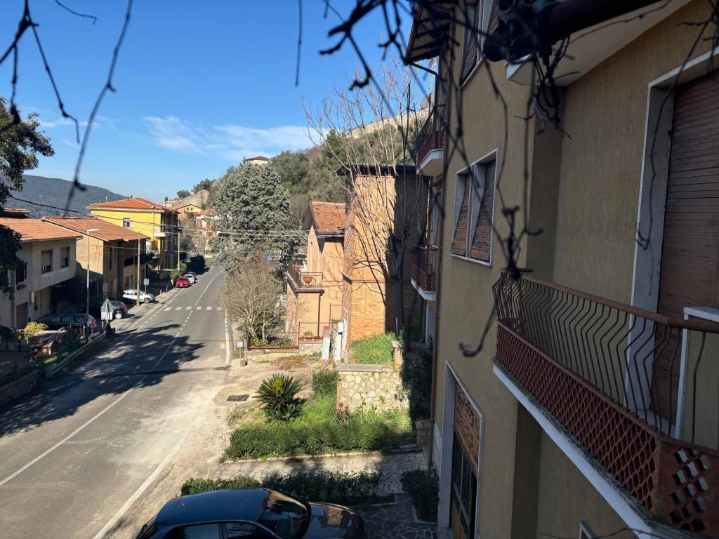 Villa a Narni in Via Vittorio Emanuele - Foto 4