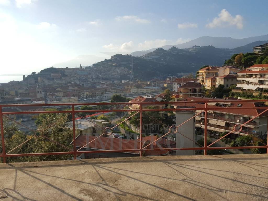 Villa a Ventimiglia in Via Maule, 2 - Foto 3