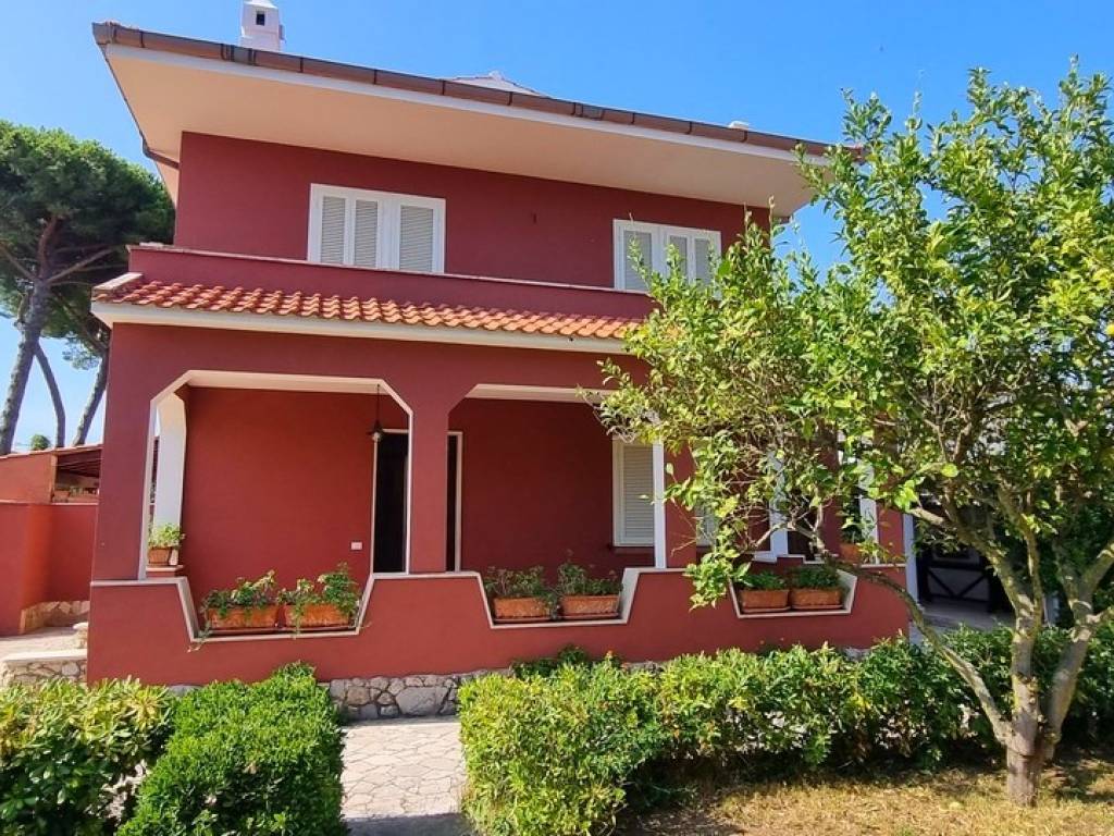 Villa a San felice circeo in Via San Felice Circeo - Foto 3