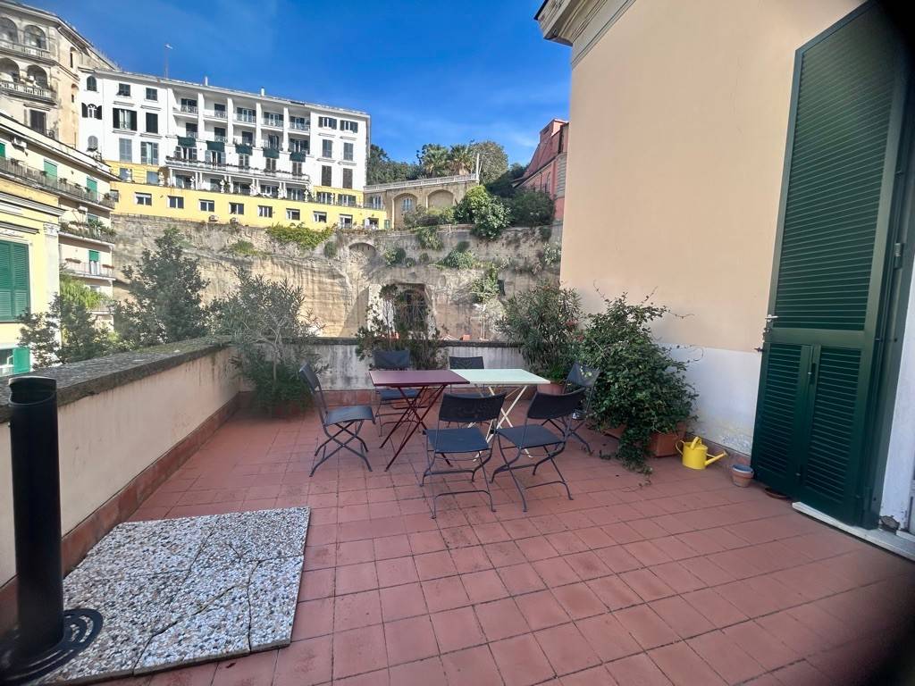 Appartamento a Napoli in Vico Santa Maria a Cappella Vecchia, 31 - Foto 4