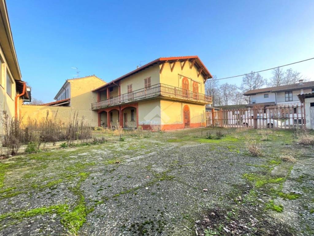 Casa indipendente a Castelleone in Via Quadelle, 8 - Foto 4