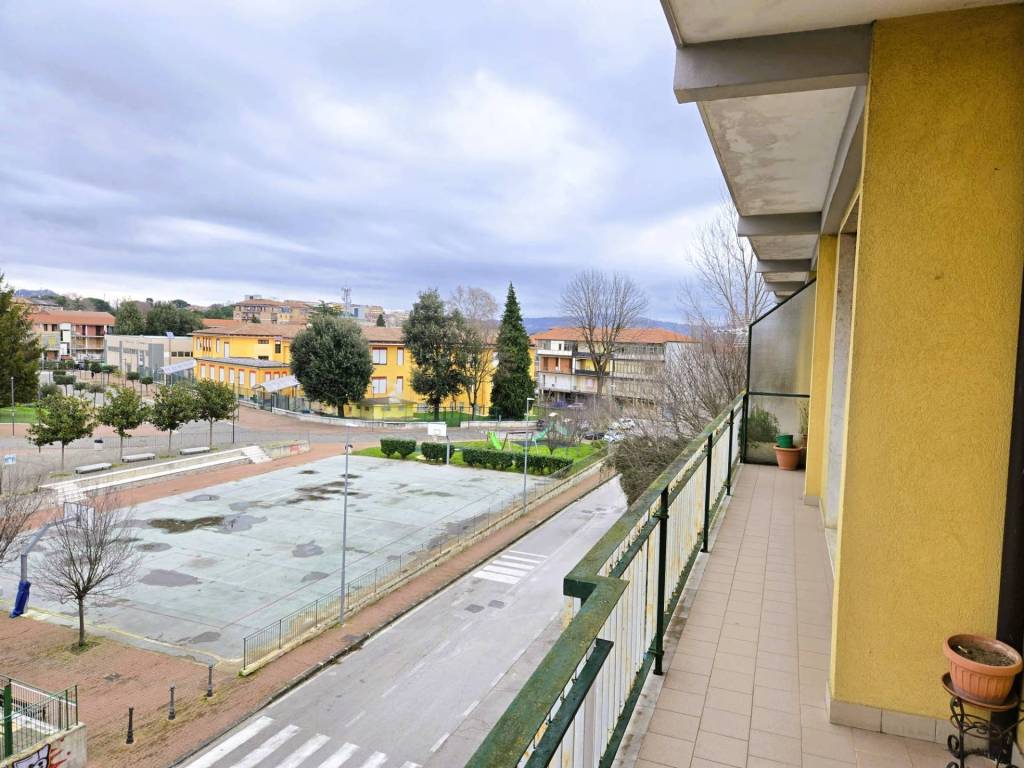 Appartamento a Avellino in Piazza Margherita Bellucci - Foto 3