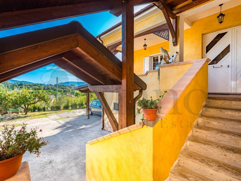 Casa indipendente a Ceprano in Via Colle Frattuccio, 18 - Foto 4