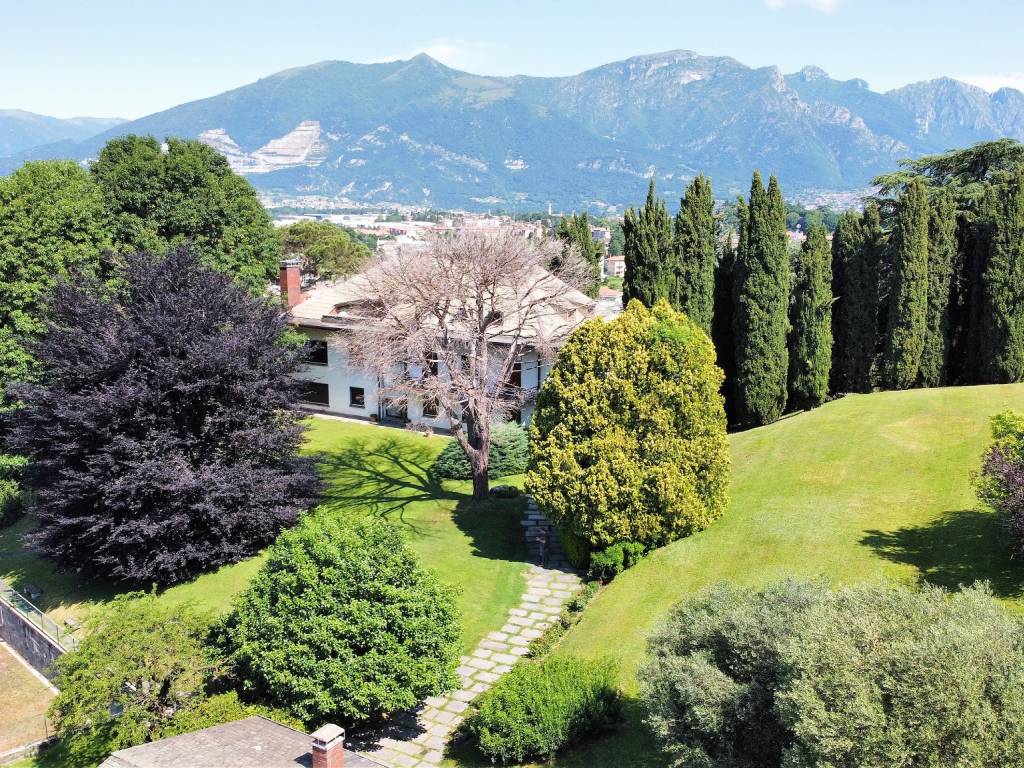 Villa a Oggiono in Via al Chiarè, 6 - Foto 4