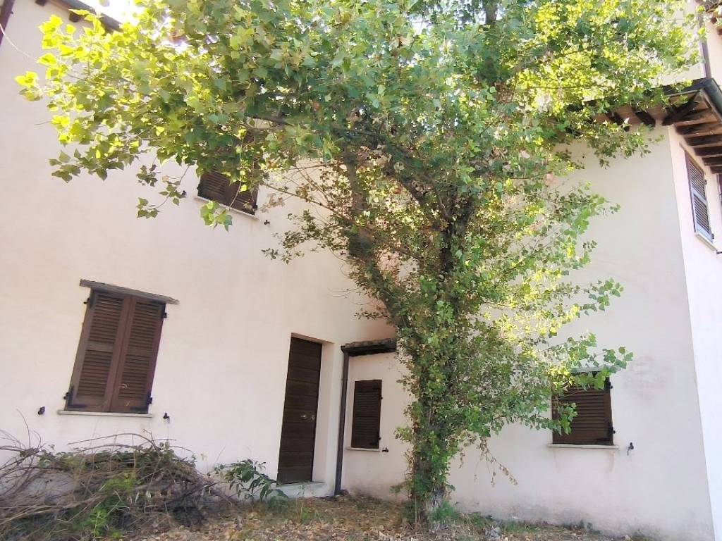 Casa indipendente a Gualdo tadino in Petroia - Foto 2