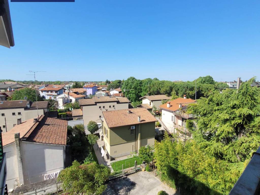 Appartamento a Monfalcone in Via Fratelli Cervi, 1 - Foto 3