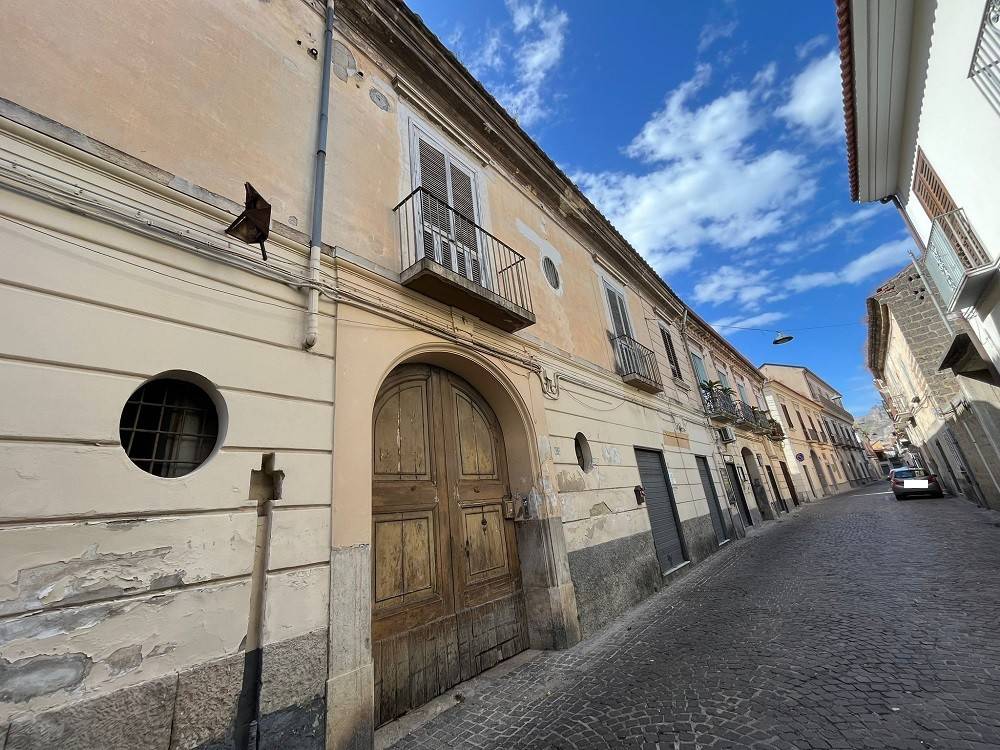 Appartamento a Casapulla in Via Vescovo Natale - Foto 4