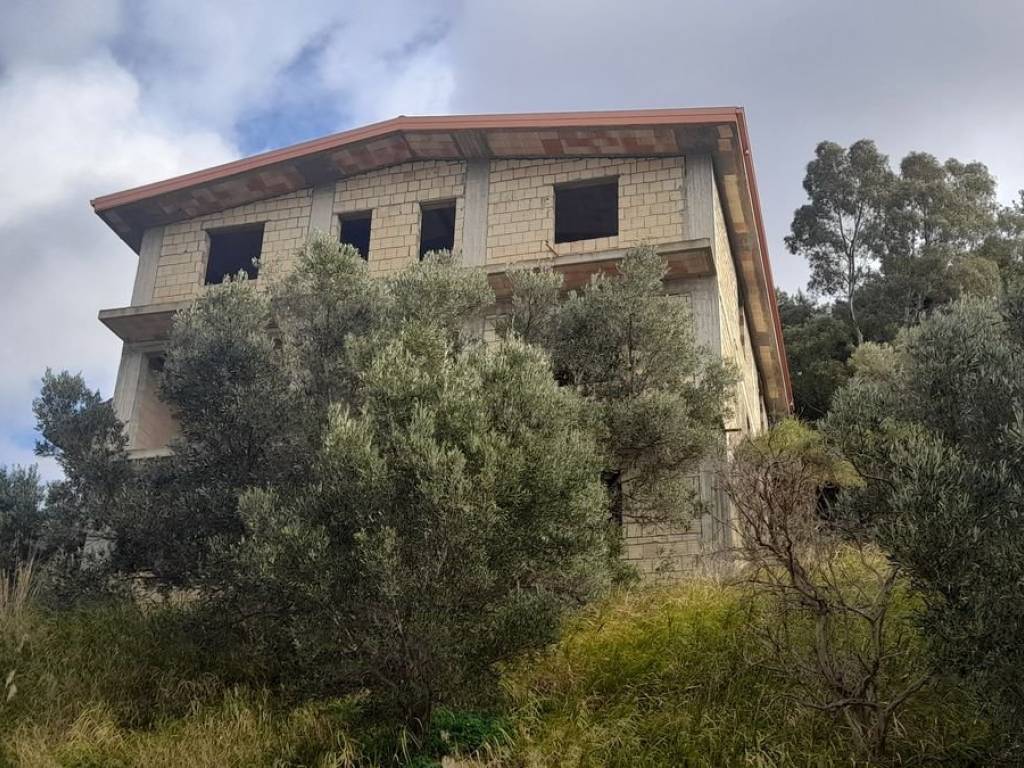 Rustico / casale a Catanzaro in Via Sicilia S.N.C. - Foto 4