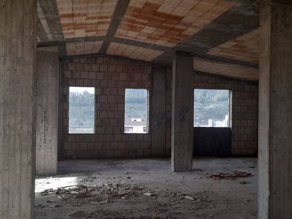 Rustico / casale a Catanzaro in Via Sicilia S.N.C. - Foto 5