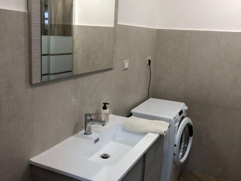 Appartamento a Brindisi in Via Benedetto Marzolla - Foto 3