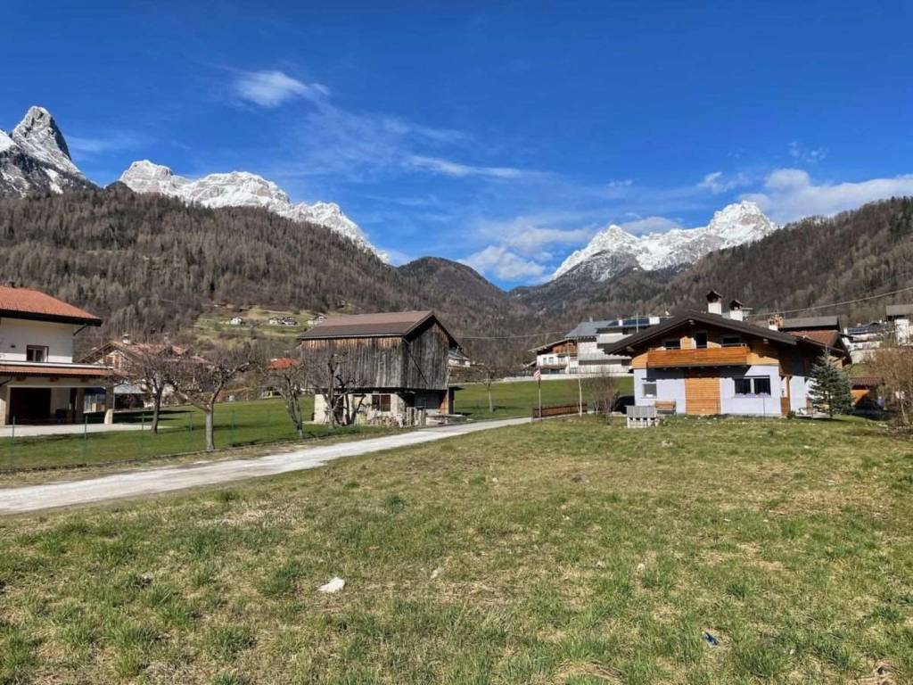 Terreno a Agordo in Via Col Di Foglia S.N.C. - Foto 2
