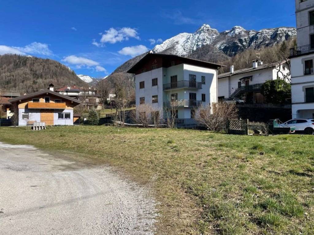 Terreno a Agordo in Via Col Di Foglia S.N.C. - Foto 4