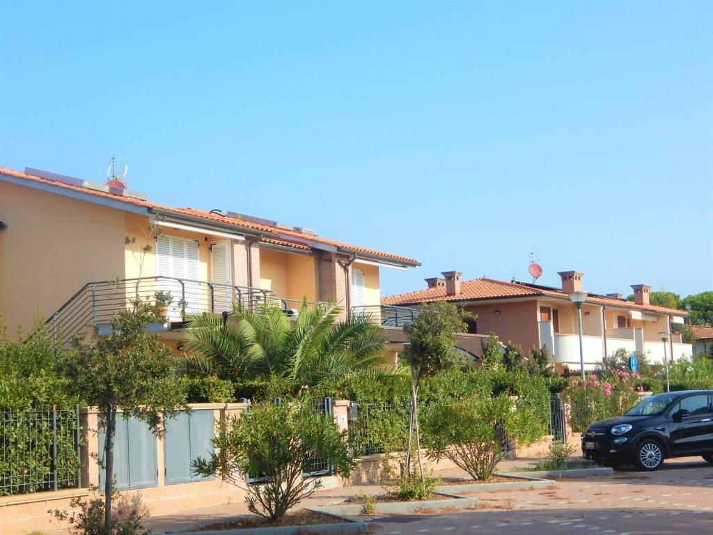 Appartamento a Castagneto carducci in Via Po - Foto 2