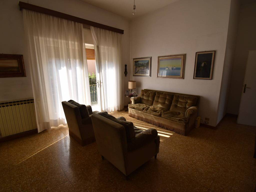 Appartamento a Pietrasanta in Via Lago di Orta, 1 - Foto 2