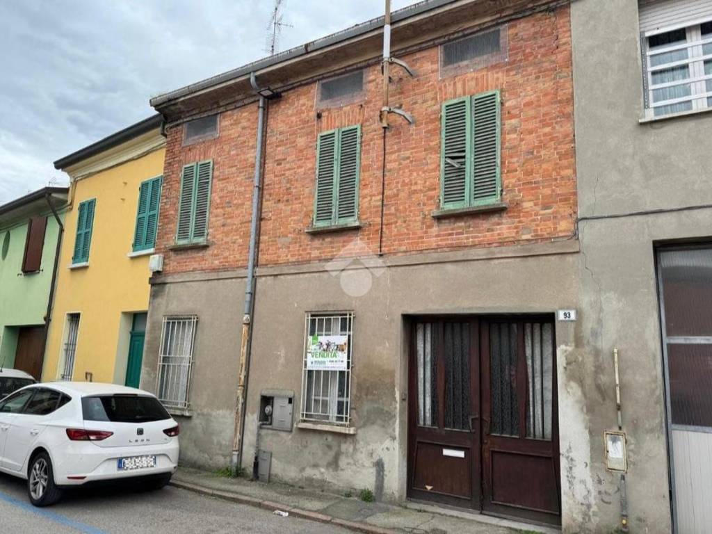 Casa indipendente a Lugo in Via risorgimento, 93 - Foto 2
