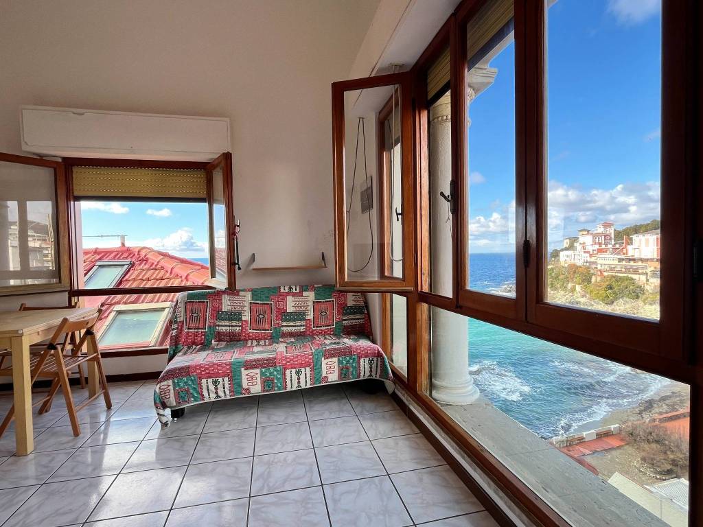 Appartamento a Rosignano marittimo in Lungomare del Quercetano, - Foto 2