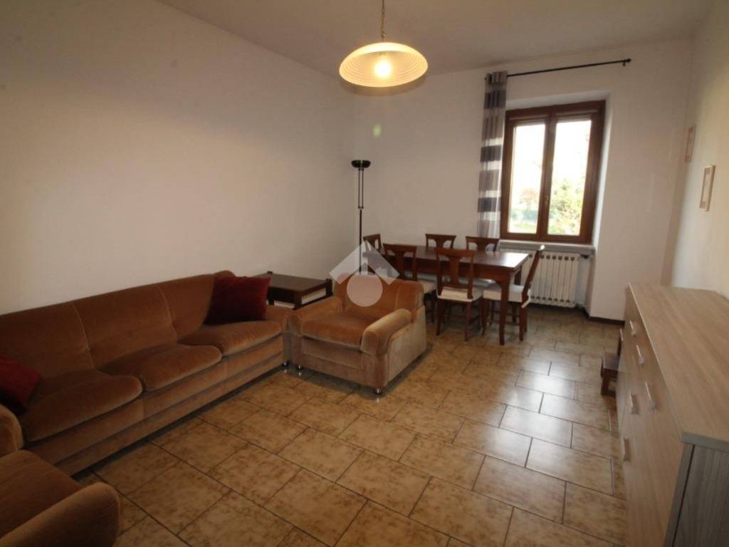 Appartamento a Malnate in Via piave, 20 - Foto 2