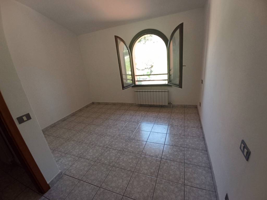 Appartamento a Castiglione del lago in Frazione - Foto 4