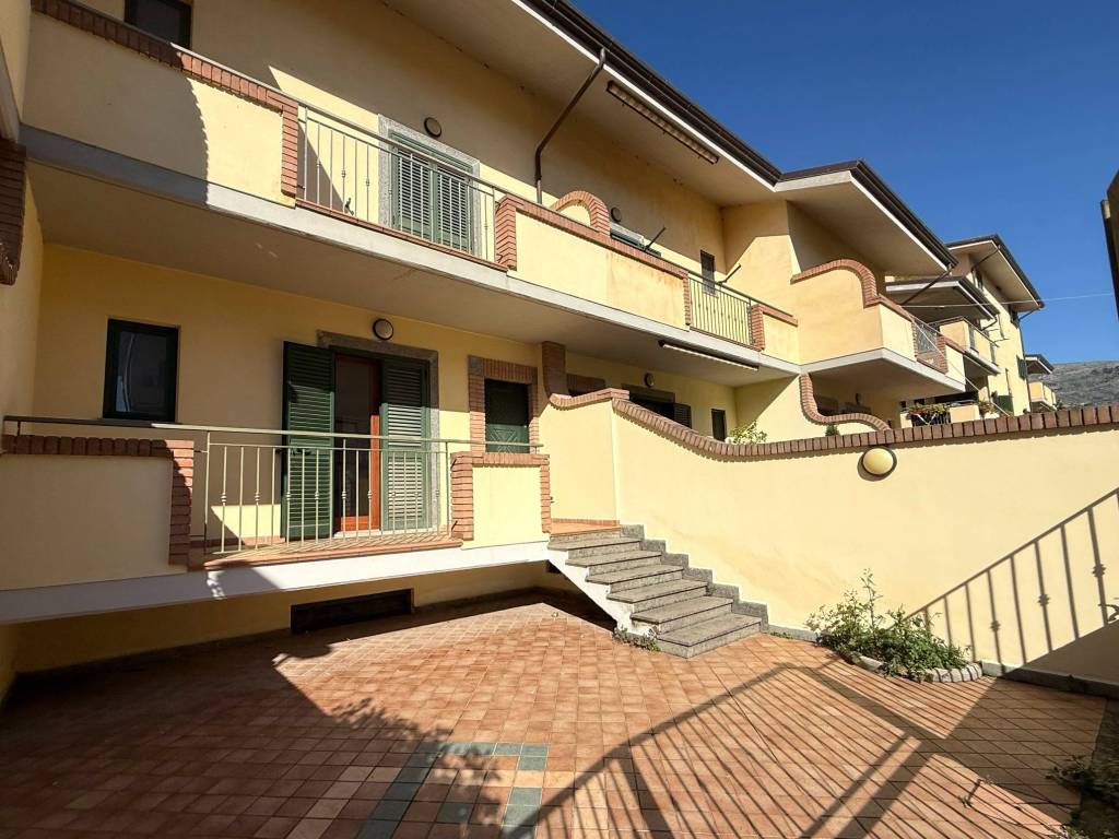 Villetta a schiera a Fondi in Via Madonna delle Grazie - Foto 2