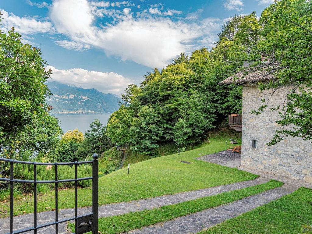 Villa a Plesio in Via per La Grona - Foto 4