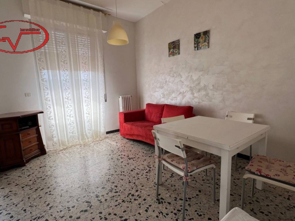 Appartamento a Montevarchi in Via Ammiraglio Burzagli - Foto 2