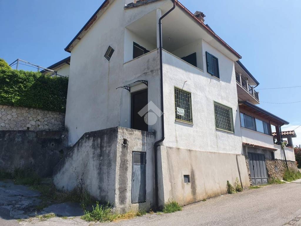 Casa indipendente a Veroli in Via collegrosso, 1 - Foto 3