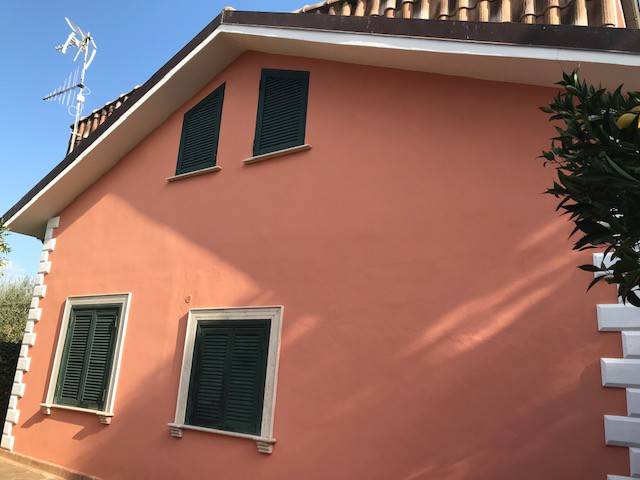 Villa a Cisterna di latina in Via Colle Marcaccio - Foto 3